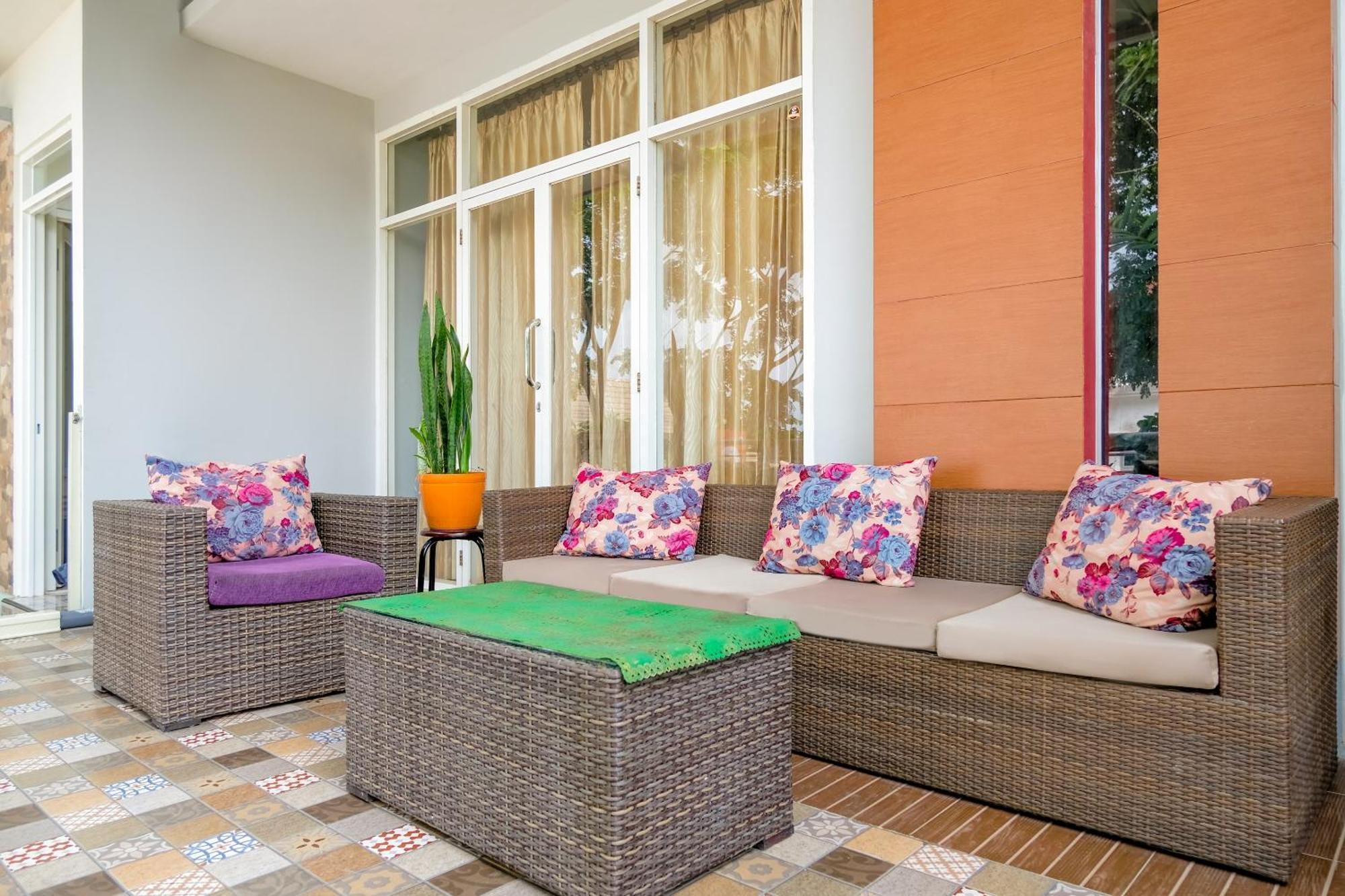 Oyo 2376 Tiara Family Residence Batu  Exterior foto